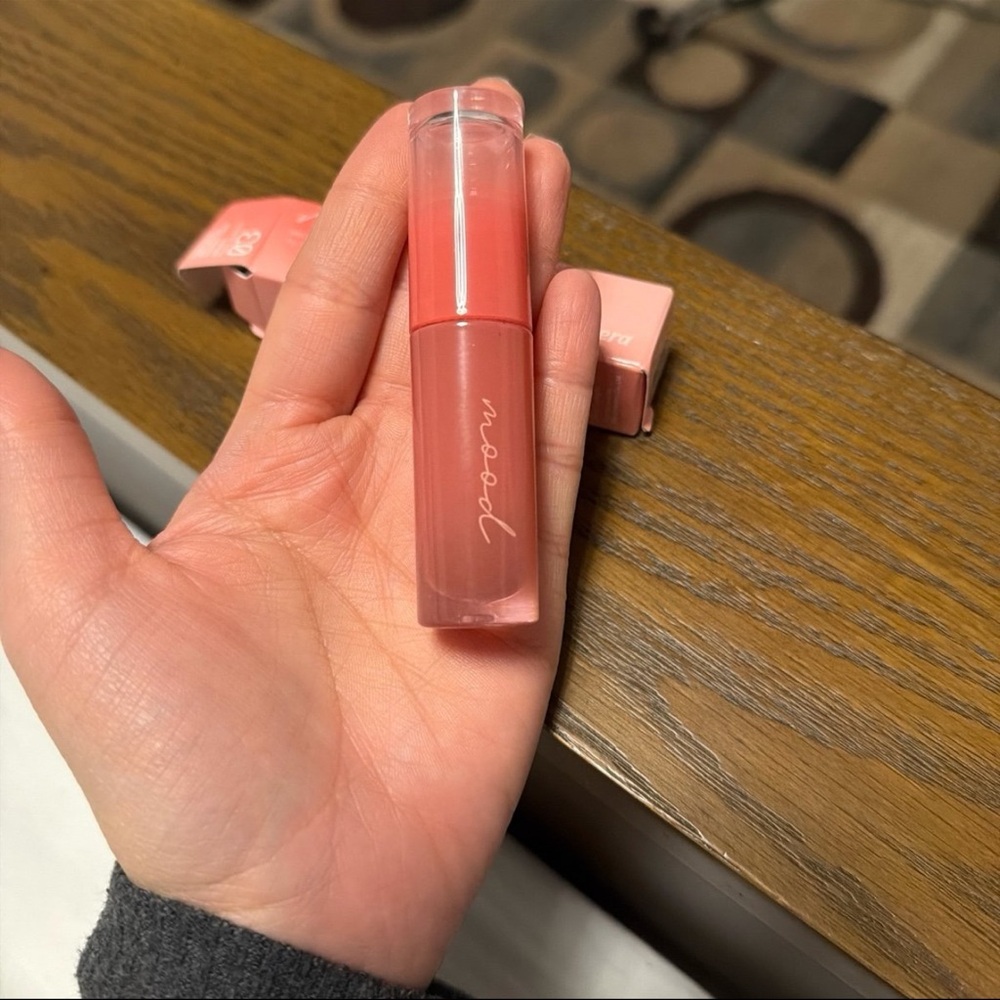 LIP BALM LIPSTICK LIP GLOSS bundle! NARS, Peripera, Romand,  Sephora and more - Picture 7 of 7
